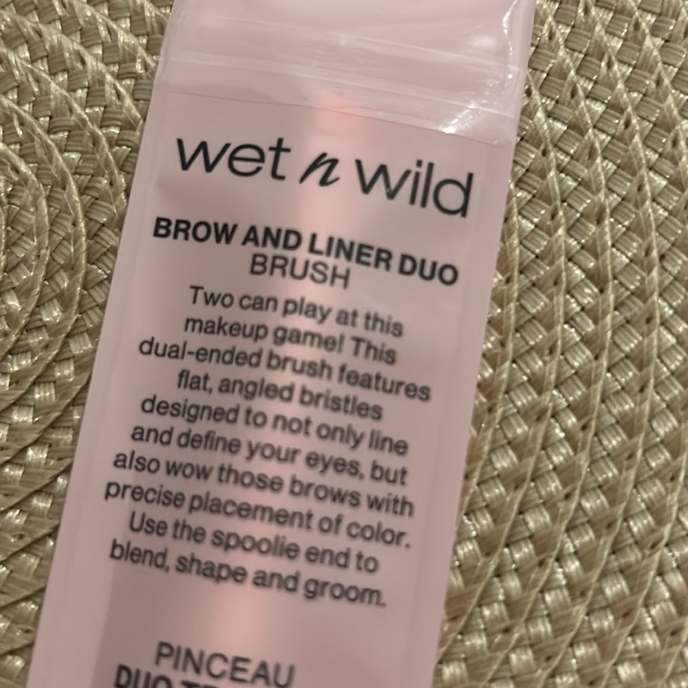 Wet n Wild Brow and Liner Duo Brush - Picture 4 of 4